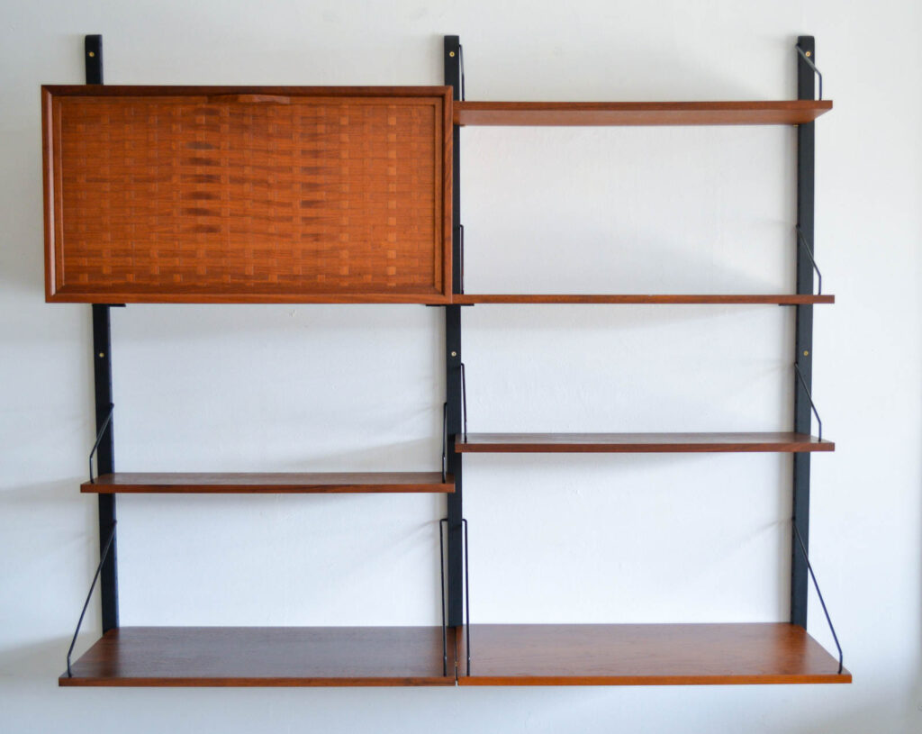 Poul Cadovius Royal System Wall Unit In Teak, Ca. 1965 - Authentic Mid 